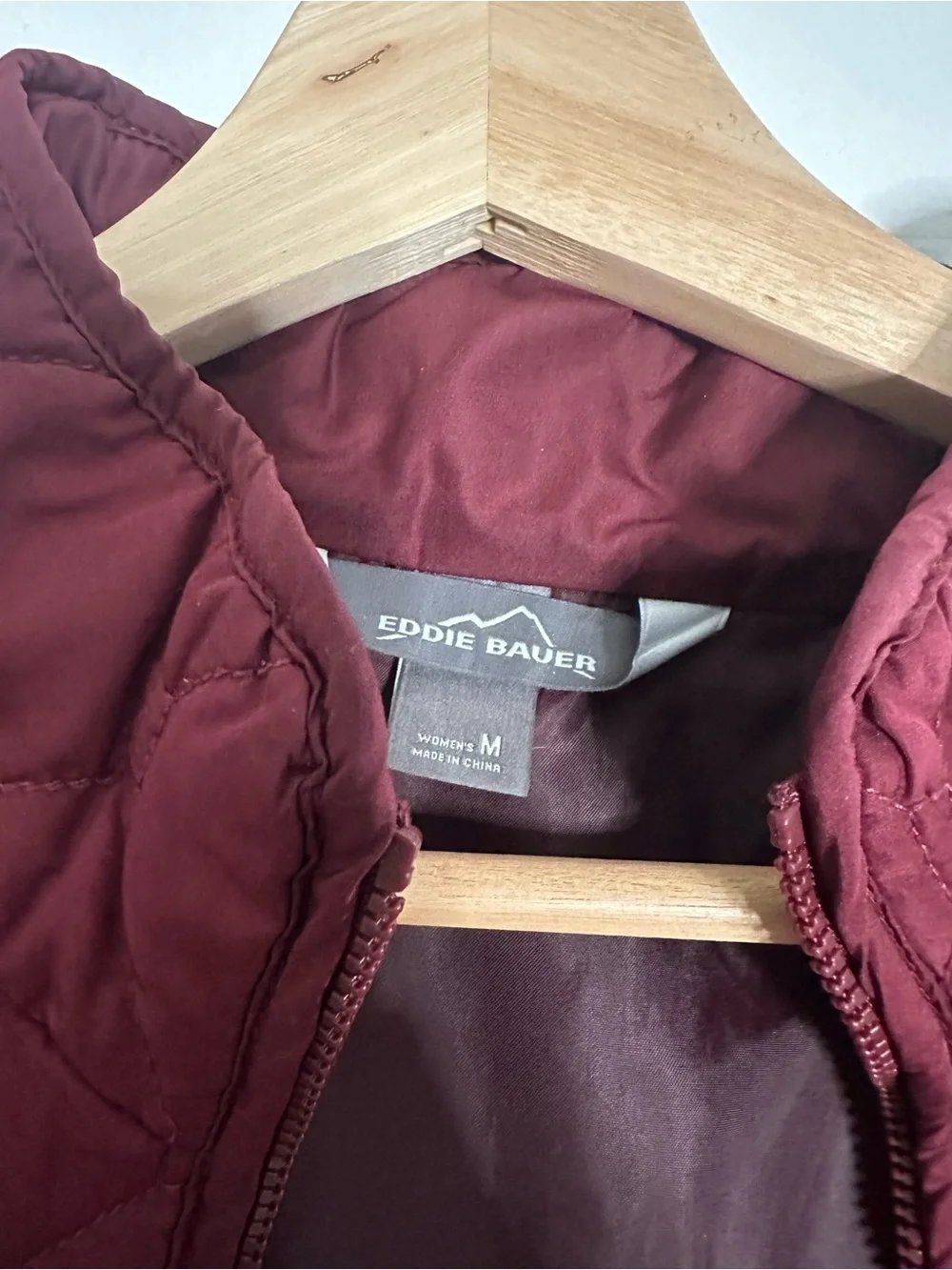 Eddie Bauer down jacket - Picture 2 of 4